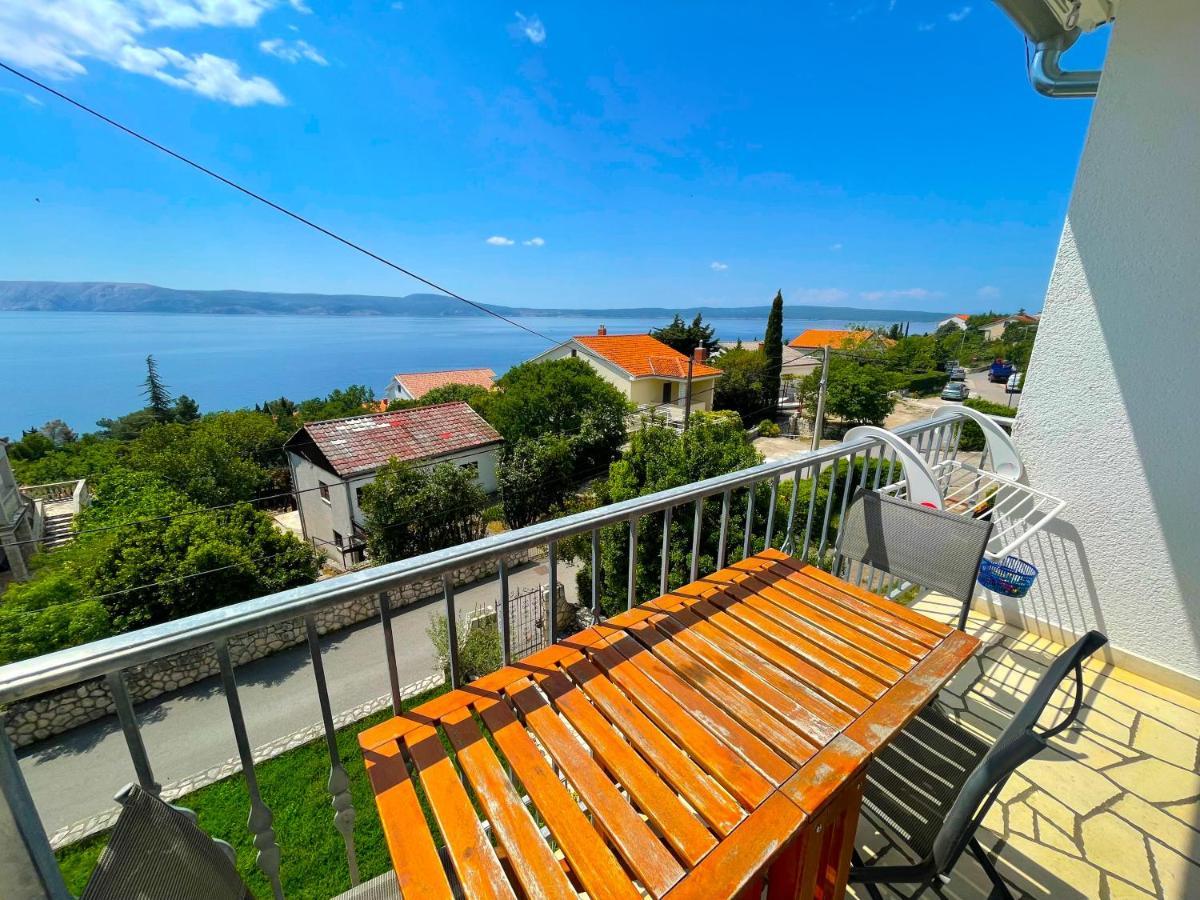 Apartments Sams Нови-Винодолски Экстерьер фото