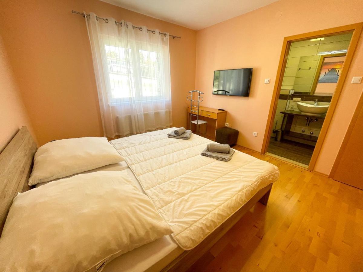Apartments Sams Нови-Винодолски Экстерьер фото